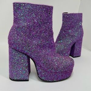 Stunning Disco platforms